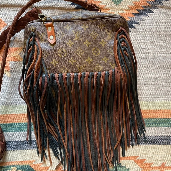 Authentic Revamped Fringe Louis Vuitton Crossbody - Picture 2 of 5